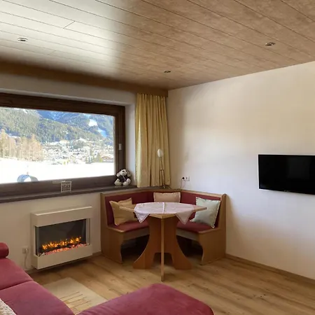 Apartment Haus Helvetia Seefeld in Tirol
